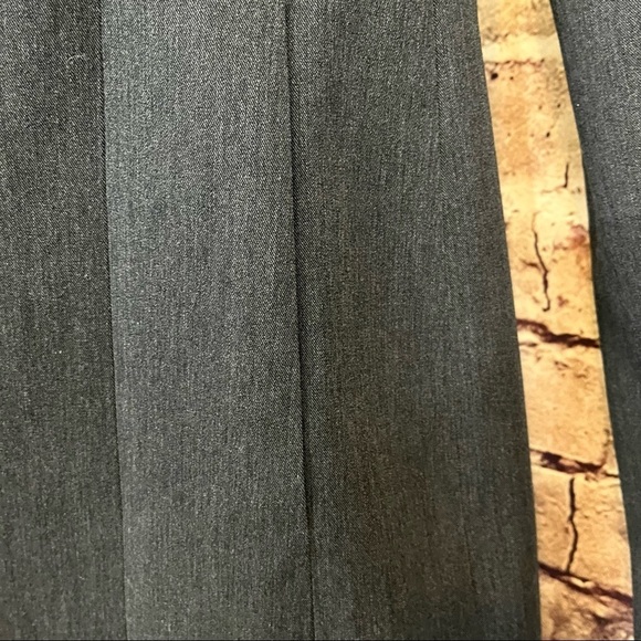 Express Gray Stretch Button Front Lined Blazer NWOT - Picture 4 of 10